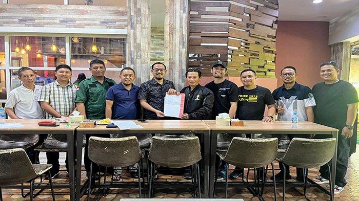 PIC HIPMI Kalbar Ariono saat lakukan koordinasi dengan pengurus BPC HIPMI Kubu Raya pada Sabtu 8 Juni 2024, Muscab Ke IV BPC HIPMI Kubu Raya direncanakan pada Juli 2024.