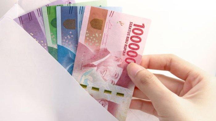 Ilustrasi THR - berikut ini tips mengelola keuangan saat mendapatkan THR.