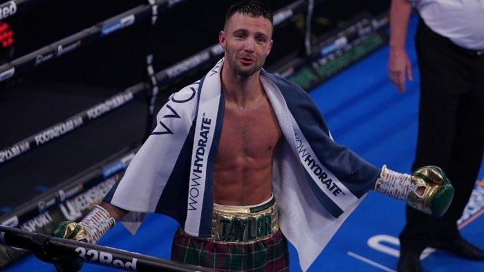 Josh Taylor mantan Juara Tak Terbantahkan divisi 140 pon. 
