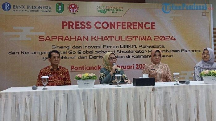 Kepala Kantor Perwakilan (KPw) Bank Indonesia Kalbar, Nur Asyura Anggini Sari bersama Kadisporapar Kalbar, Windy Prihastari dan Kadis Koperasi dan UKM Provinsi Kalbar menggelar press conference yang digelar di Gedung KPw BI Kalbar pada Jumat 2 Februari 2024.