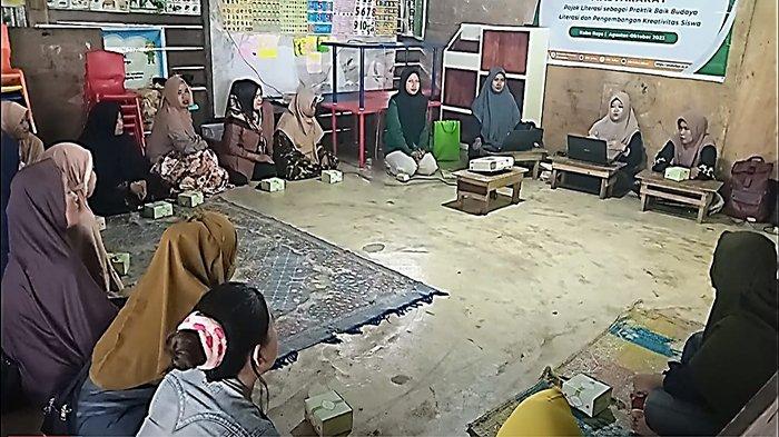 Kegiatan PKM di PAUD Nurul Fattah bersama 4 Mahasiswa PGSD FKIP Universitas Nahdhatul Ulama Kalbar