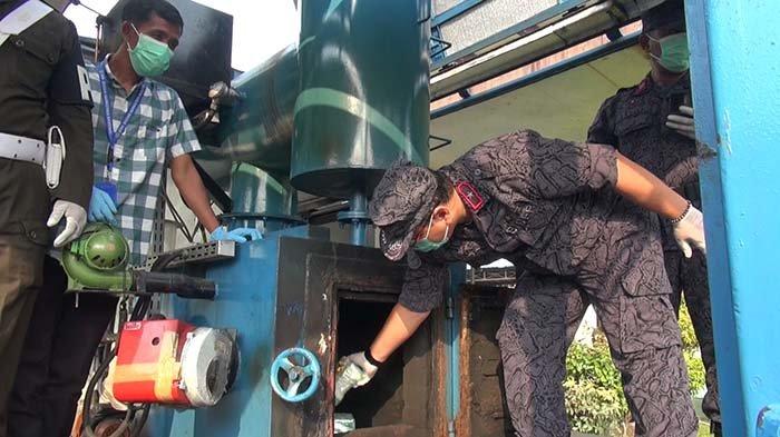 Pemusnahan barang bukti narkoba yang diamankan Satgas Pamtas di Perbatasan Indonesia Malaysia pada bulan juli dan Agustus 2023, pemusnahan dilakukan di halaman Pomdam XII Tanjungpura, Selasa 3 Oktober 2023.