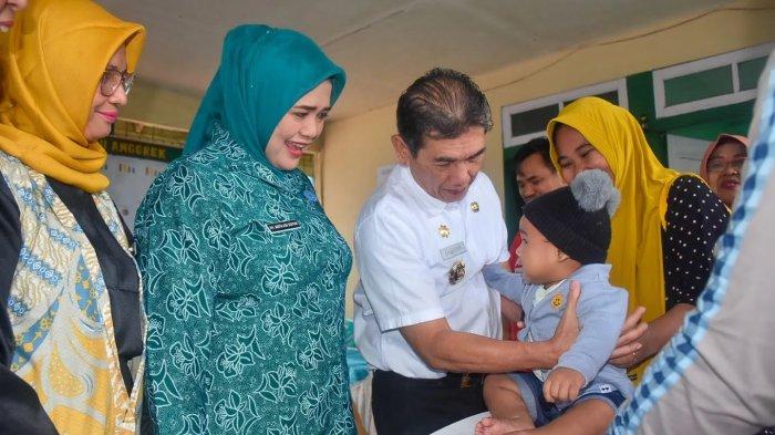 Pj Ketua TP PKK Kota Pontianak Anita Ani Sofian saat menghadiri berbagai kegiatan TP PKK Kota Pontianak, Sabtu 20 April 2024.
