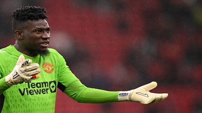 Reaksi kiper Manchester United Kamerun #24 Andre Onana tampil heroik menghadapi Copanhagen