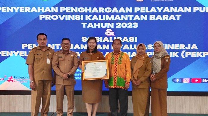Rumah Sakit Umum Daerah (RSUD) Sultan Muhammad Jamaludin I Kabupaten Kayong Utara berhasil meraih predikat 