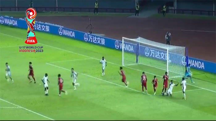 Cuplikan saat Arkhan Kaka Purwanto berhasil kembali mencetak gol dalam kiprahnya bersama Timnas U 17 di laga lanjutan penyisihan Grup A FIFA World Cup Piala Dunia U-17 2023 Indonesia Vs Panama, Senin 13 November 2023