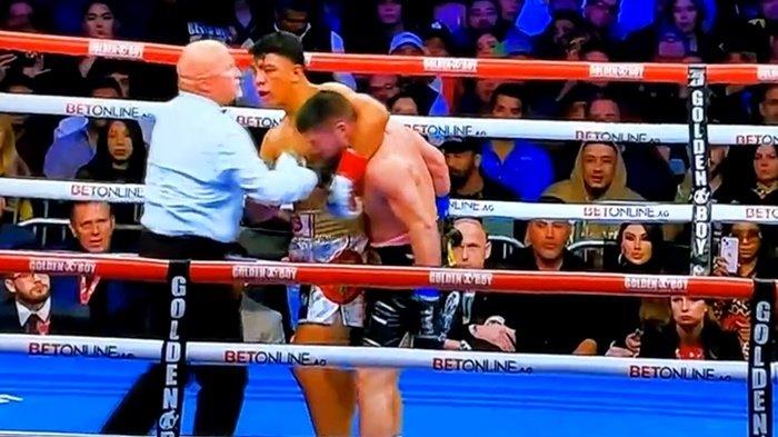 Tangkapan Layar Tinju Dunia Jaime Munguia vs John Ryder Minggu 28 Januari 2023