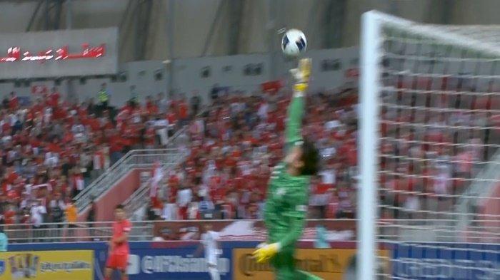 Tangkapan Layar saat kiper Korea Selatan gagal menghalang sepakan Rafael Struick yang berbuah gol bagi Timnas Indonesia di 8 Besar Piala Asia U23 AFC Jumat 27 April 2024 dini hari WIB