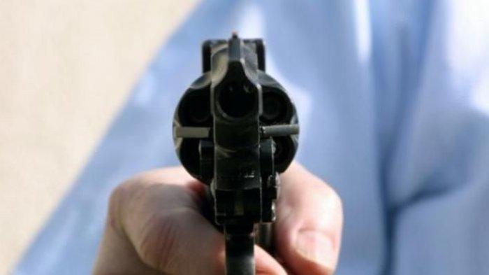 Ilustrasi todong pistol.