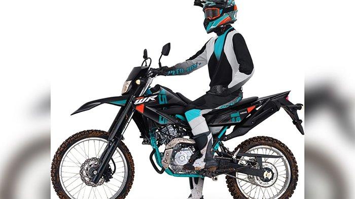 Yamaha menyuguhkan kejutan dengan menghadirkan warna dan grafis baru WR155R.