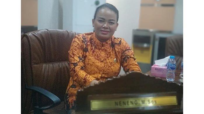 Anggota DPRD Provinsi Kalimantan Barat, Neneng M,Sos