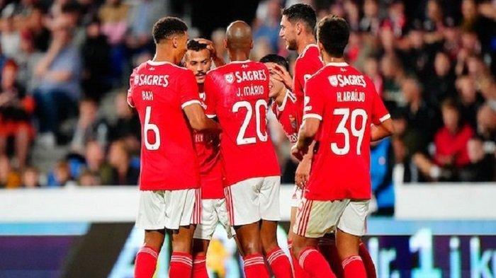 Benfica Newcastle Liga Champions pertandingan sengit