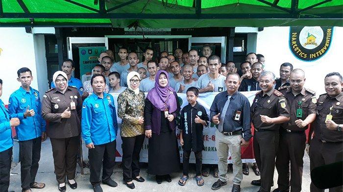 Dalam rangka memperingati Hari Bhakti Adhiyaksa ke-63 Tahun 2023, Kejaksaan Negeri Sambas mengadakan beberapa rangkaian acara kegiatan sosial yang ditujukan kepada masyarakat. 
