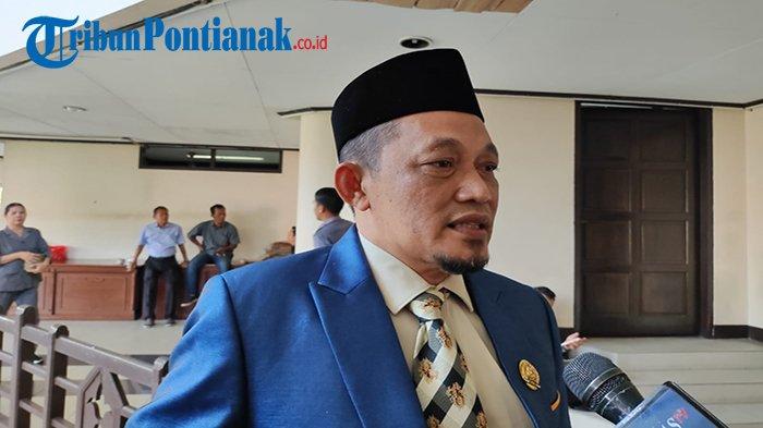 Anggota DPRD Kalimantan Barat, Subhan Nur saat diwawancarai, Selasa 8 Agustus 2023.