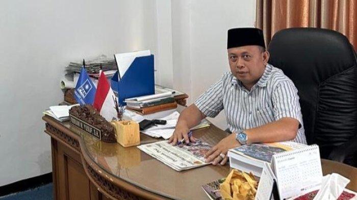 Waspada Oli Palsu, Wakil Ketua DPRD Mempawah Ingatkan Masyarakat untuk  Lebih Teliti - Tribunpontianak.co.id