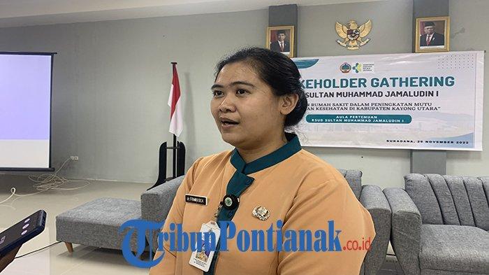 Direktur RSUD Sultan Muhammad Jamaludin I, dr. Maria Fransisca Antonelly Schoggers, MARS saat ditemui awak media beberapa waktu lalu di RSUD SM Jamaludin I, Sukadana, Kabupaten Kayong Utara, Kalbar. Rabu 30 November 2022. TRIBUN PONTIANAK/Jovi.