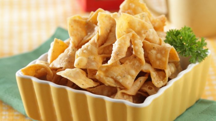 Kue Bawang Keju Pedas