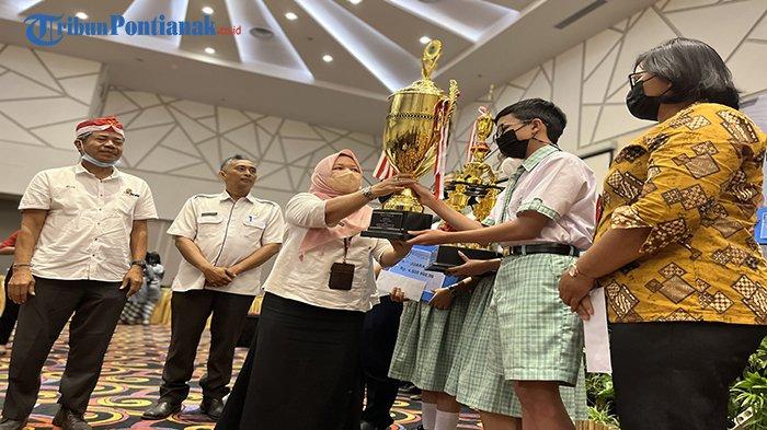 Lomba Cerdas Cermat Pontianak The Anatomy of Institutional Gaslighting