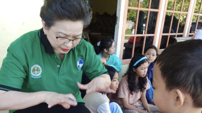Bakti sosial pemeriksaan kulit gratis di Panti Asuhan Nur Fauzi dan Pepabri, Minggu 31 Maret 2024.