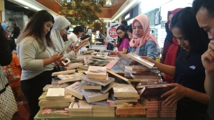 TRIBUN WIKI: Tujuh Toko Buku di Kota Pontianak - Tribunpontianak.co.id