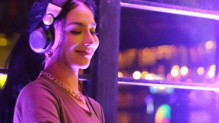 Siva Aprilia, Mojang Asal Garut yang Kini Populer Jadi DJ