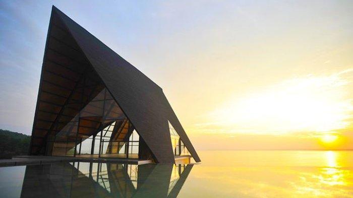 Laut Biru Resort Hotel