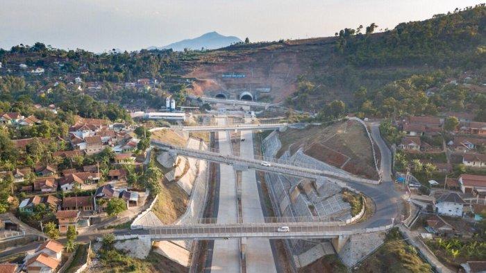 Tol Cisumdawu yang estetik (Foto: Dok PUPR)
