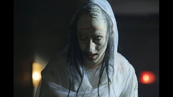 Reza Orkan Main Film Tenung