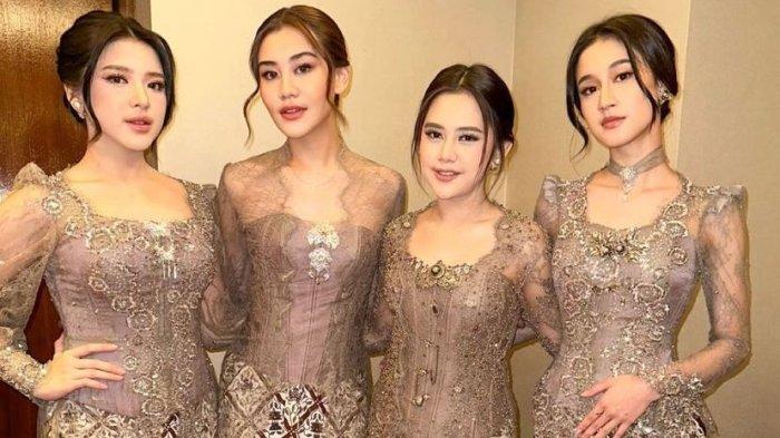 Tiara Andini, Ziva Magnolya, Keisya Levronka dan Aaliyah Massaid di acara Akad Nikah Mahalini dan Rizky Febian