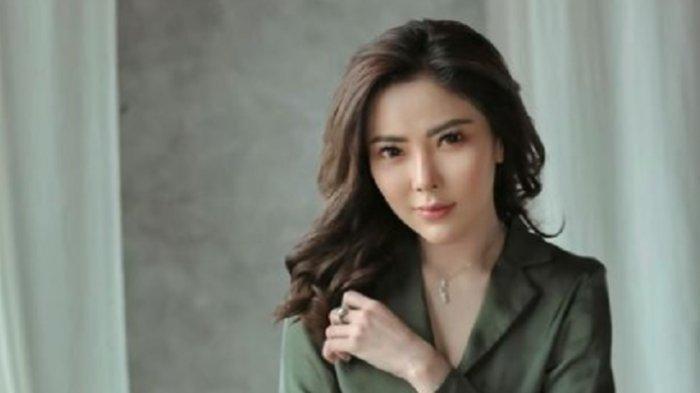 Selebgram Ayu Aulia resmi melaporkan Gege Fransiska di Polres Metro Jakarta Selatan, Selasa (3/10/2023).