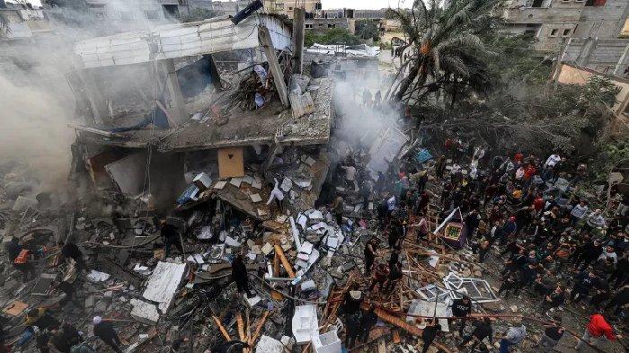 Serangan udara Israel telah menewaskan sedikitnya 26 orang di kota Rafah di selatan, tempat puluhan ribu pengungsi Palestina mencari perlindungan dalam beberapa hari terakhir