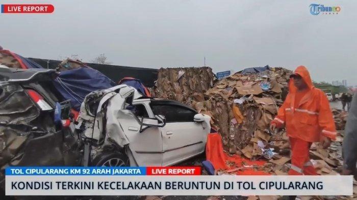 Tabrakan beruntun terjadi di jalan Tol Cipularang KM 92, Darangdan, Kabupaten Purwakarta, Jawa Barat, pada Senin (11/11/2024) sore. (TRIBUNJABAR.ID)
