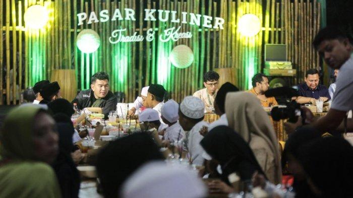 Partisipan Pasar Kuliner PKA-8 Jamu Makan Malam dan Santuni 50 Anak Yatim