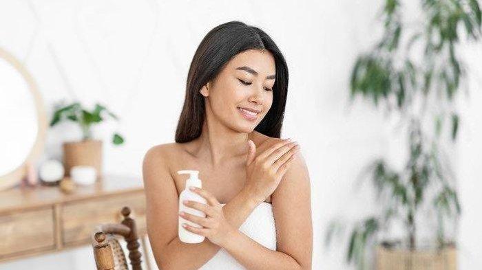 Penggunaan hand body lotion