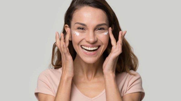 5 Rekomendasi Tinted Sunscreen yang Nyaman Dipakai Seharian, Ampuh Menutupi Noda di Wajah