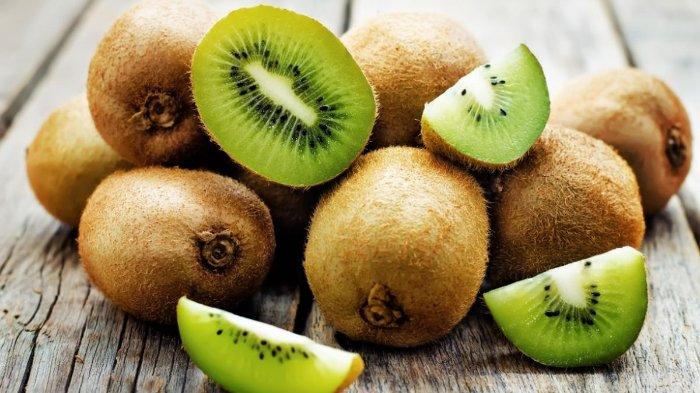 Buah kiwi bisa kamu konsumsi untuk mencegah rasa lapar saat diet.