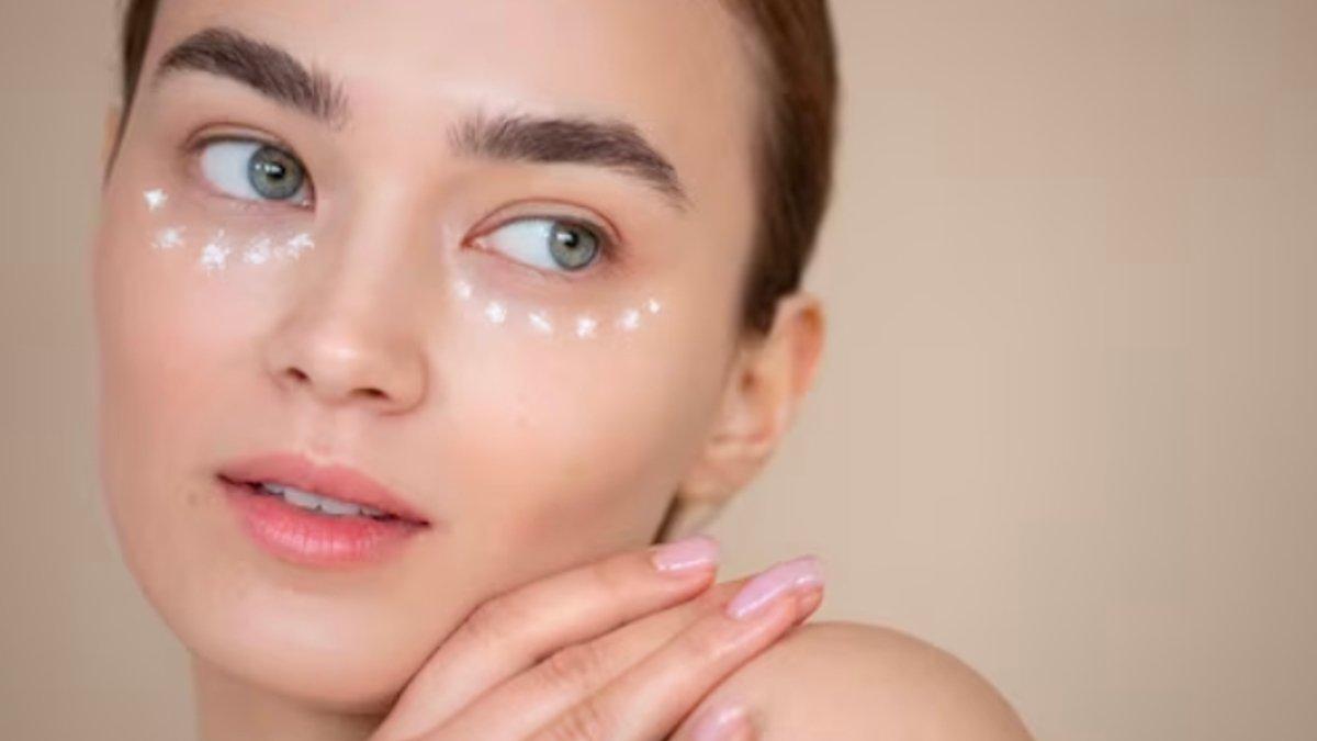7 Rekomendasi Eye Cream yang Bisa Didapatkan di Indomaret
