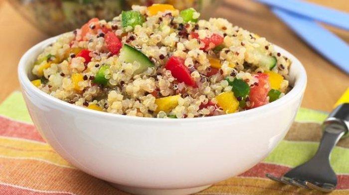 Quinoa merupakan salah satu makanan yang kaya akan asam amino esensial.