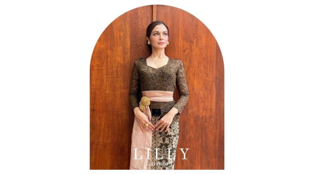 Atasan Kebaya Kutubaru Lengan Panjang Brokat Stretch Lilly
