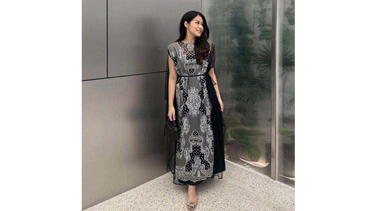 Aura Label - Florence Dress in Black