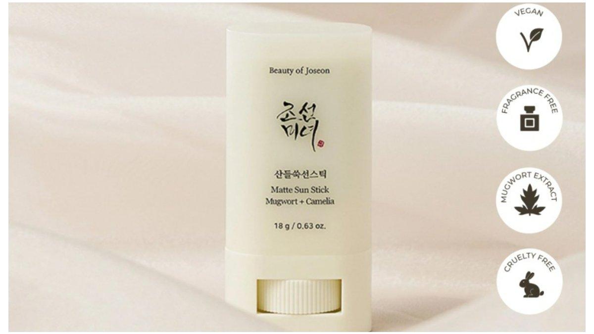 BEAUTY OF JOSEON Matte Sun Stick : Mugwort + Camelia