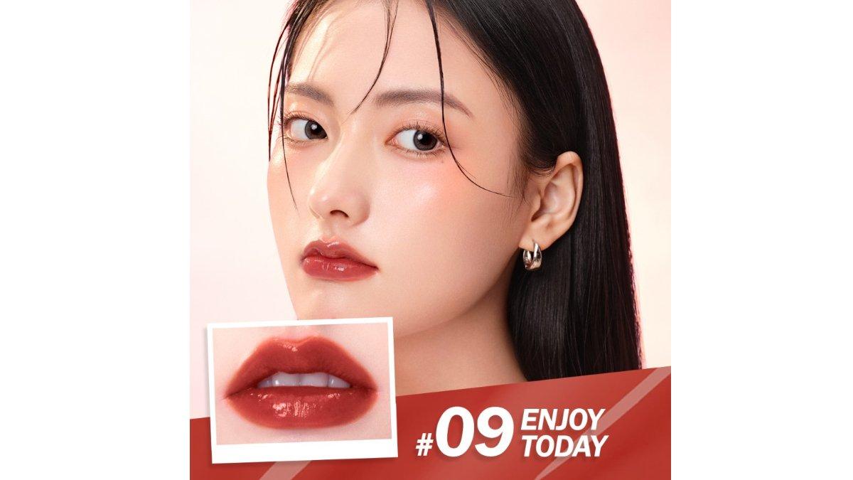 BNB barenbliss Peach Makes Perfect Lip Tint