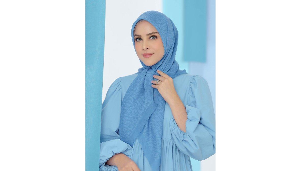 Buttonscarves The Tapis Square Azure Blue