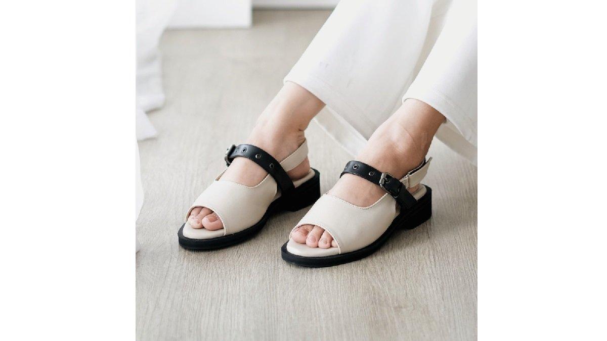 CEKHAS - Roxy Cream Flat Shoes Wanita