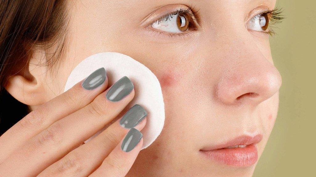 Eksfoliasi ampuh untuk mencegah mengatasi jerawat dan komedo hingga ke pori-pori (pexels.com)