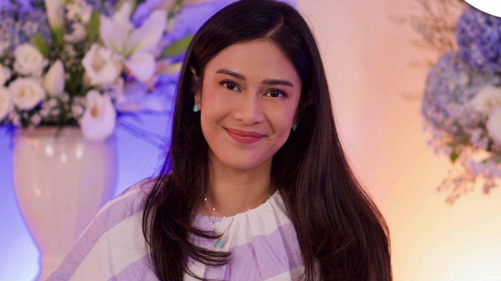 Dian Sastro ajak perempuan lebih percaya diri dengan rambut