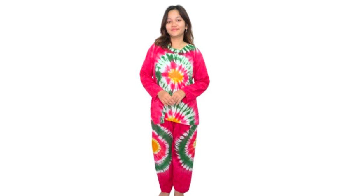 Fashion Sheffa, melestarikan tie-dye dengan warisan keluarga