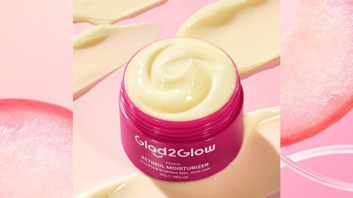 GLAD2GLOW Peach Retinol Moisturizer