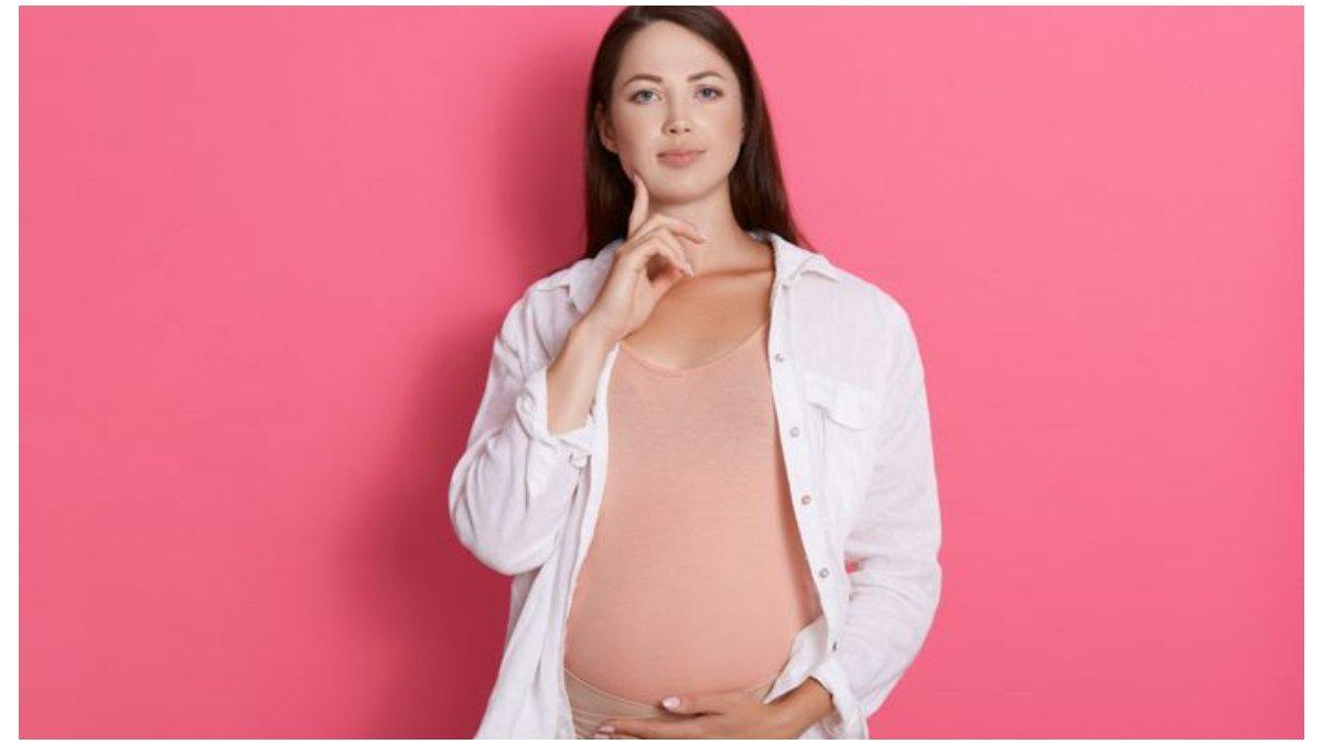 Ibu hamil sebaiknya perawatan kulit wajah dengan bahan alami.