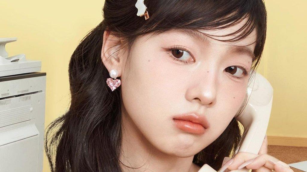 Ilustrasi Douyin Makeup